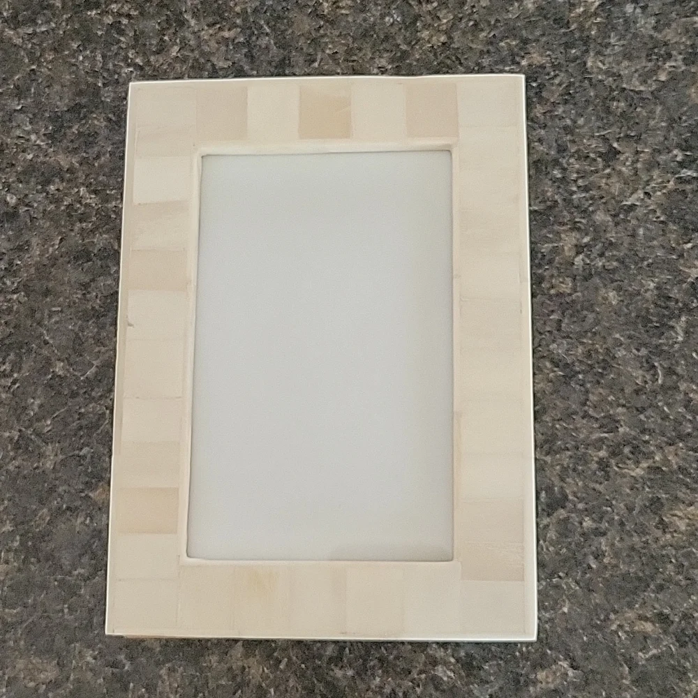 Picture Frame - Picture 1 of 9